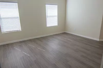 926 Hidden Cove Court, La Marque, TX 77568 - Photo 8