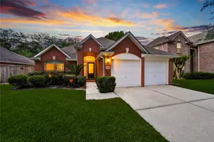 15427 Truslow Point Ln, Sugar Land, TX 77478 - Photo 2
