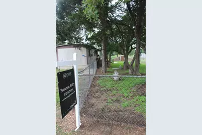 110 Concho Trail, La Grange, TX 78945 - Photo 1