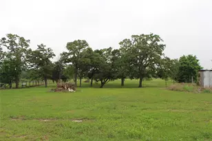 110 Concho Trail, La Grange, TX 78945 - Photo 6