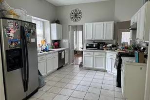 3118 Lakefield Way, Sugar Land, TX 77479 - Photo 4