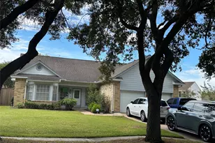 3118 Lakefield Way, Sugar Land, TX 77479 - Photo 1