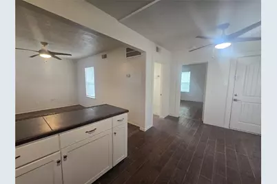 5311 O Avenue, Galveston, TX 77551 - Photo 6