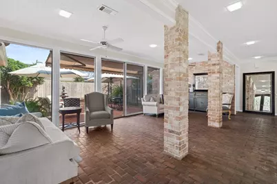 443 Fox Briar Lane, Sugar Land, TX 77478 - Photo 10