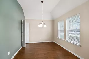 3403 Cypress Village Dr, Pearland, TX 77584 - Photo 8