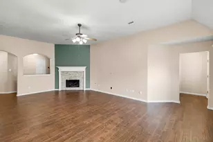 3403 Cypress Village Dr, Pearland, TX 77584 - Photo 4