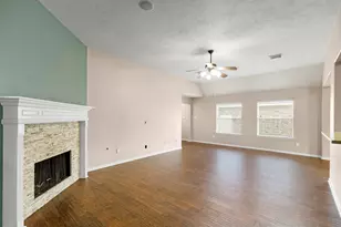 3403 Cypress Village Dr, Pearland, TX 77584 - Photo 2