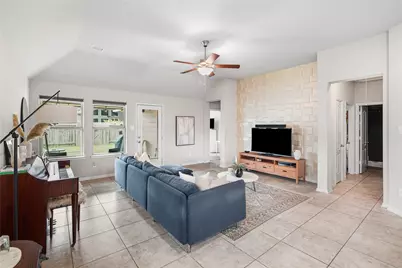 2109 Hickory Valley Court, Pearland, TX 77581 - Photo 4