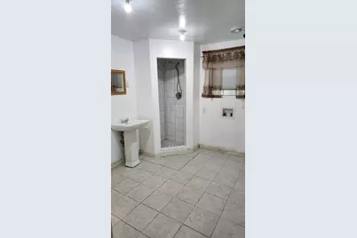 11015 Fleming Drive, Houston, TX 77013 - Photo 32