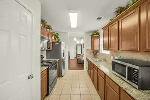9035 River Dale Canyon Ln, Humble, TX 77338 - Photo 10