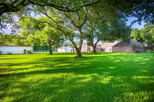1715 Avenue D, Katy, TX 77493 - Photo 38
