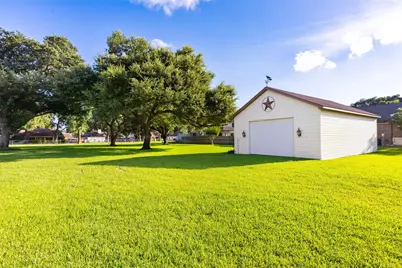 1715 Avenue D, Katy, TX 77493 - Photo 36