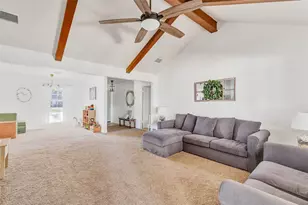 3 Baron's Pl, Conroe, TX 77304 - Photo 8