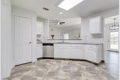 16339 Elmwood Point Lane, Sugar Land, TX 77498 - Photo 12