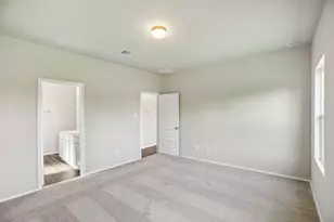 31310 Cass River Ln, Waller, TX 77484 - Photo 6