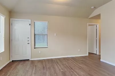 2822 Wisner Circle, Houston, TX 77014 - Photo 6