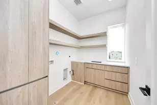 1603 W 25th St, Houston, TX 77008 - Photo 32