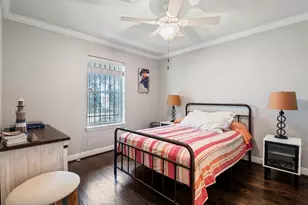 2204 Colorado St, Houston, TX 77007 - Photo 14