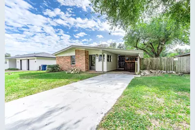 2809 5th Avenue N, Texas City, TX 77590 - Photo 2