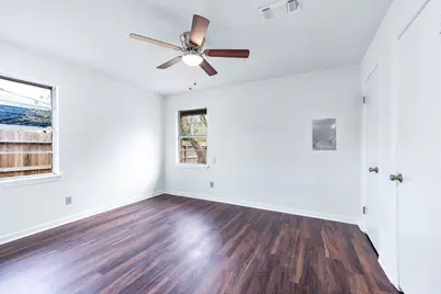 2809 5th Avenue N, Texas City, TX 77590 - Photo 6
