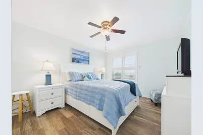 7312 Seawall Boulevard #124, Galveston, TX 77551 - Photo 18