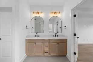 826 Curtin St, Houston, TX 77018 - Photo 22