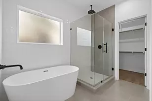 826 Curtin St, Houston, TX 77018 - Photo 16
