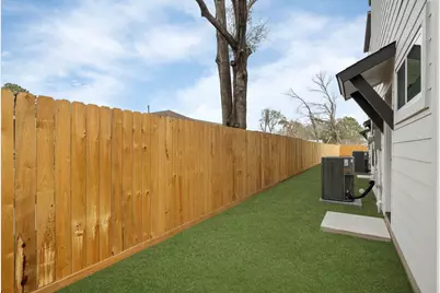 826 Curtin Street #F, Houston, TX 77018 - Photo 18