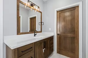 1140 County Rd 301 N, Dayton, TX 77535 - Photo 20