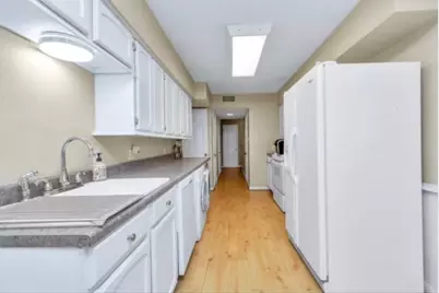 530 N Post Oak Lane, Houston, TX 77024 - Photo 16