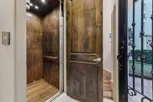 311 Calle Sevilla Pl, Houston, TX 77007 - Photo 4