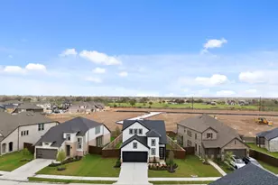 5114 Getty Ln, Iowa Colony, TX 77583 - Photo 4