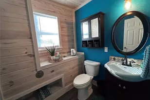 232 Clear Lake Dr, La Grange, TX 78945 - Photo 12