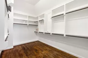 1736 Wrenwood Lakes, Houston, TX 77043 - Photo 32