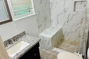 5617 Flack Dr, Houston, TX 77081 - Photo 14