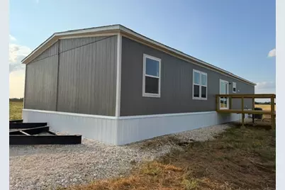 365 County Road 305, Knippa, TX 78801 - Photo 26