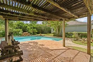 16318 Heatherdale Dr, Houston, TX 77059 - Photo 34
