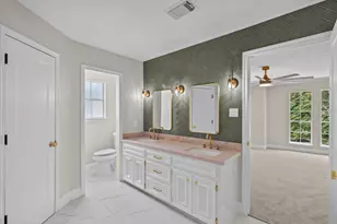 16318 Heatherdale Dr, Houston, TX 77059 - Photo 24