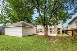 6806 Flowermound Dr, Sugar Land, TX 77479 - Photo 30