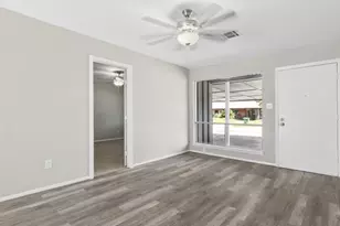 3313 Proswimmer St, Houston, TX 77088 - Photo 6