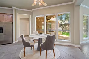 6119 Peachtree Hill Ct, Kingwood, TX 77345 - Photo 18