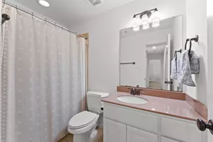 203 Greylake Pl, Magnolia, TX 77354 - Photo 32