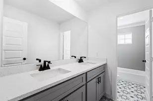 404 Kendall Crest Dr, Alvin, TX 77511 - Photo 24