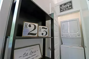 2310 McDuffie St, Houston, TX 77019 - Photo 8