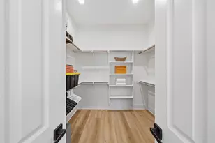 1307 E 27th St, Houston, TX 77009 - Photo 20