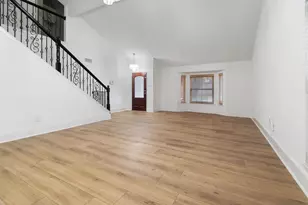 3719 Straightfork Dr, Houston, TX 77082 - Photo 4