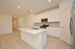 31103 Warwick Coast Ct, Fulshear, TX 77441 - Photo 12