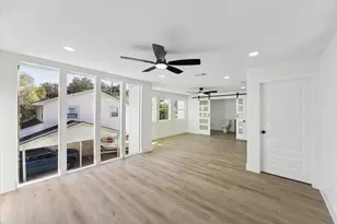 212 N Forrest Ave, La Porte, TX 77571 - Photo 32