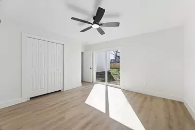 212 N Forrest Avenue, La Porte, TX 77571 - Photo 22