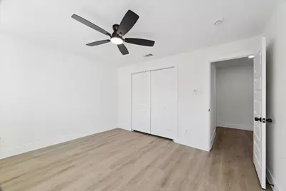 212 N Forrest Avenue, La Porte, TX 77571 - Photo 26